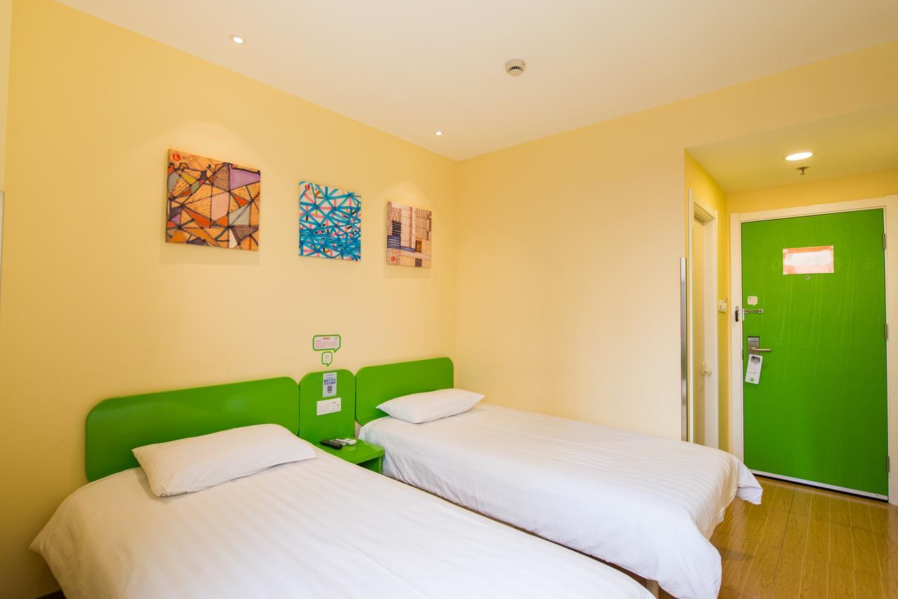 Hi Inn Shanghai Shibei Industrial Park Екстер'єр фото