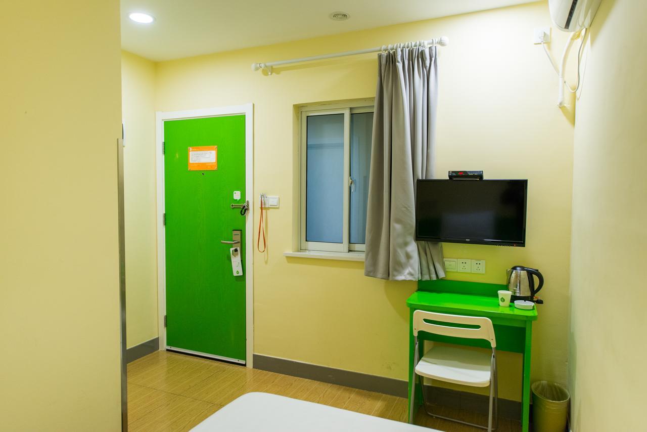 Hi Inn Shanghai Shibei Industrial Park Екстер'єр фото