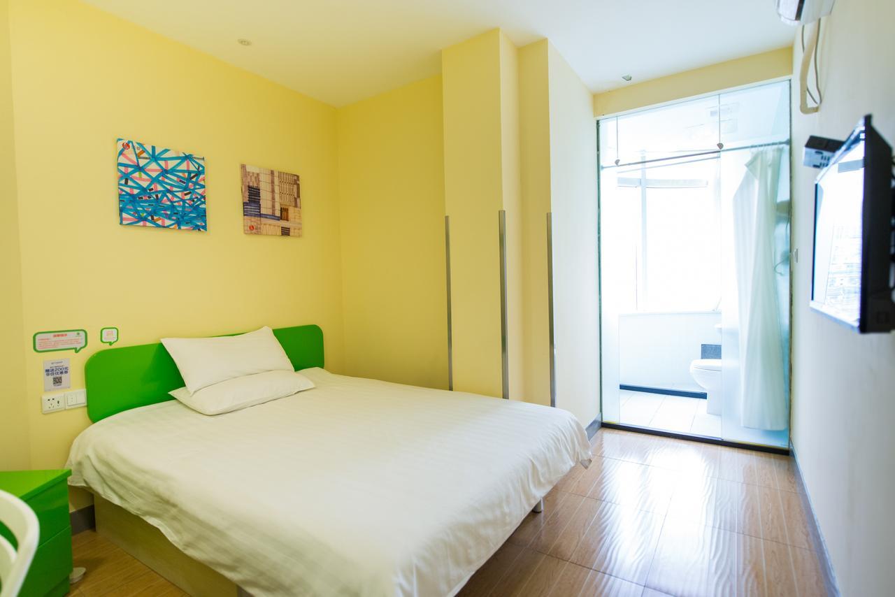 Hi Inn Shanghai Shibei Industrial Park Екстер'єр фото