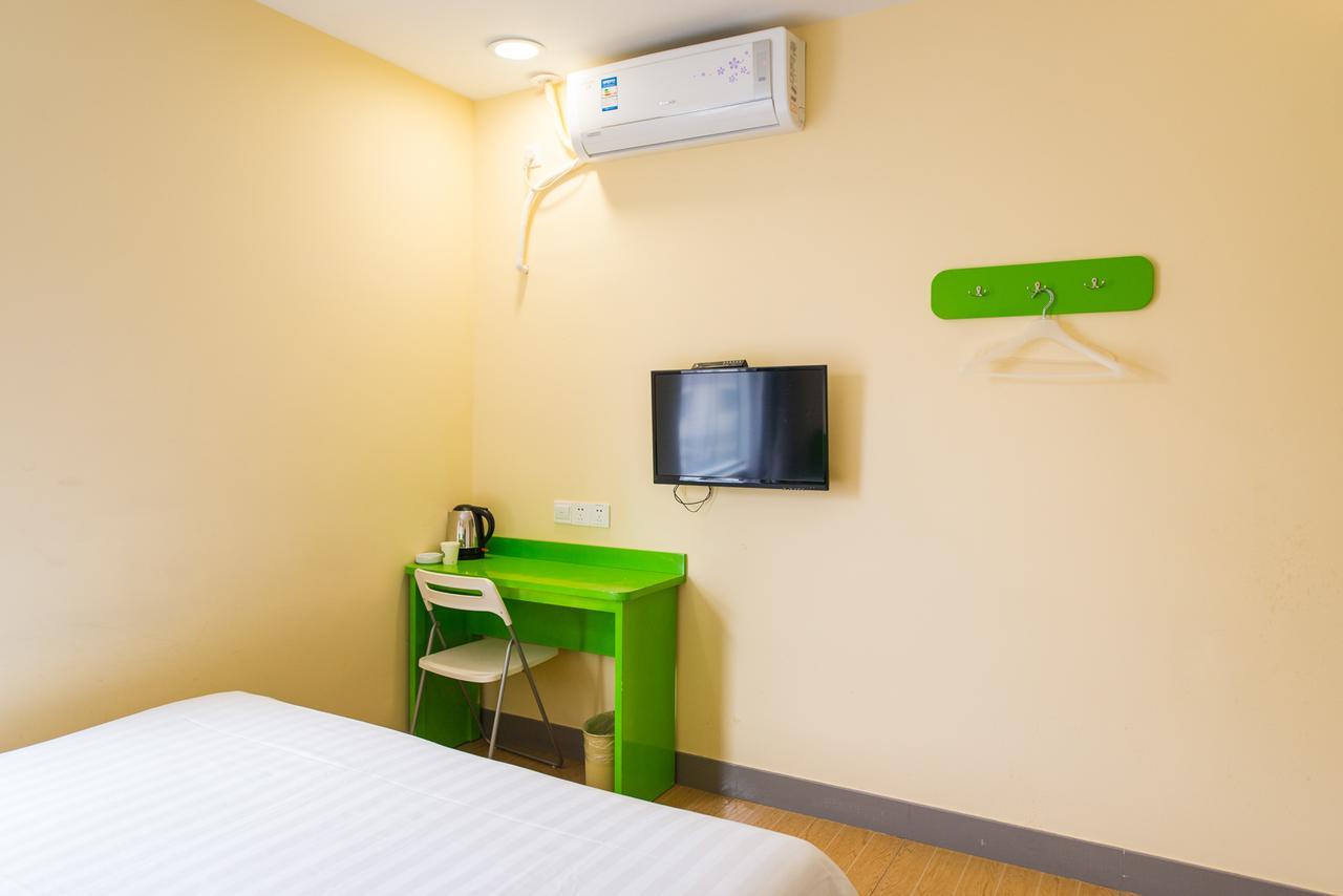 Hi Inn Shanghai Shibei Industrial Park Екстер'єр фото
